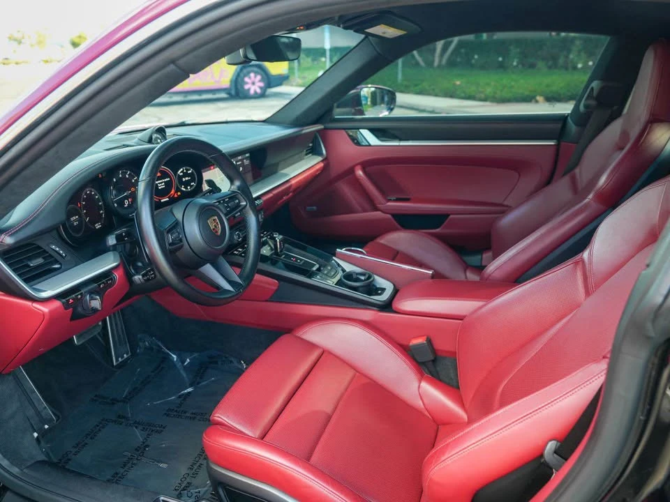 2021 Porsche 992 Carrera 4S - Image 5 of 9