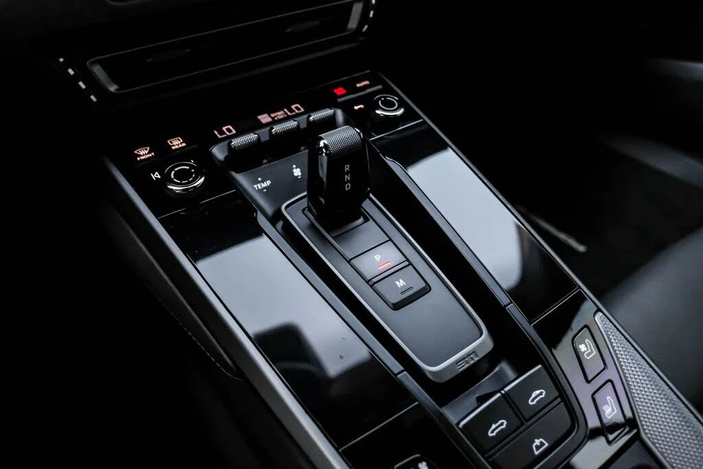 2021 Porsche 992 Carrera 4S - Image 17 of 31