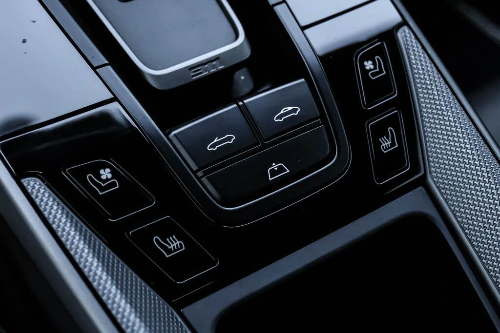 2021 Porsche 992 Carrera 4S - Image 19 of 31