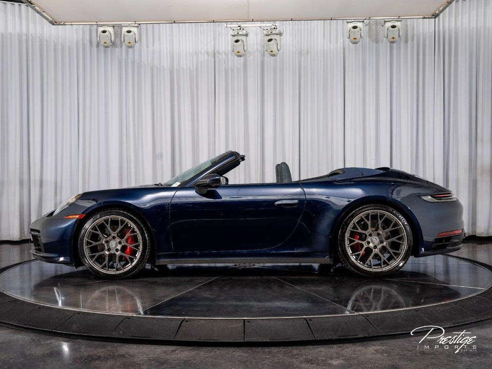 2021 Porsche 992 Carrera 4S - Image 9 of 31