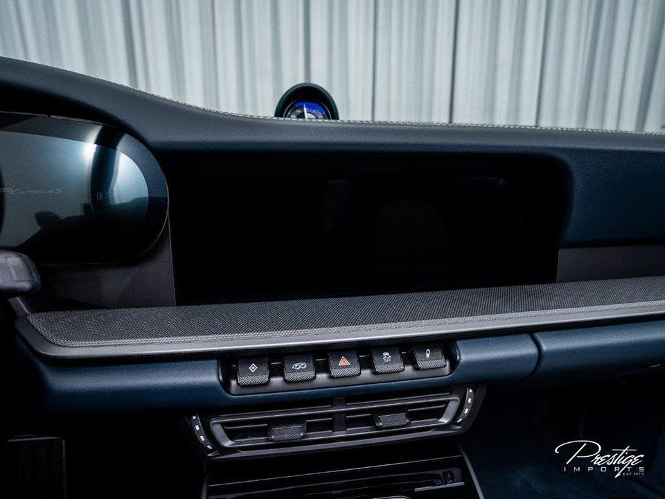 2021 Porsche 992 Carrera 4S - Image 29 of 31