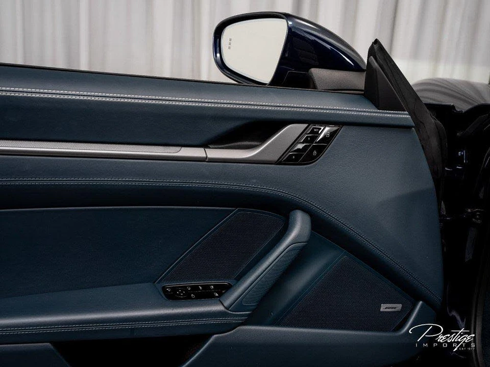 2021 Porsche 992 Carrera 4S - Image 21 of 31