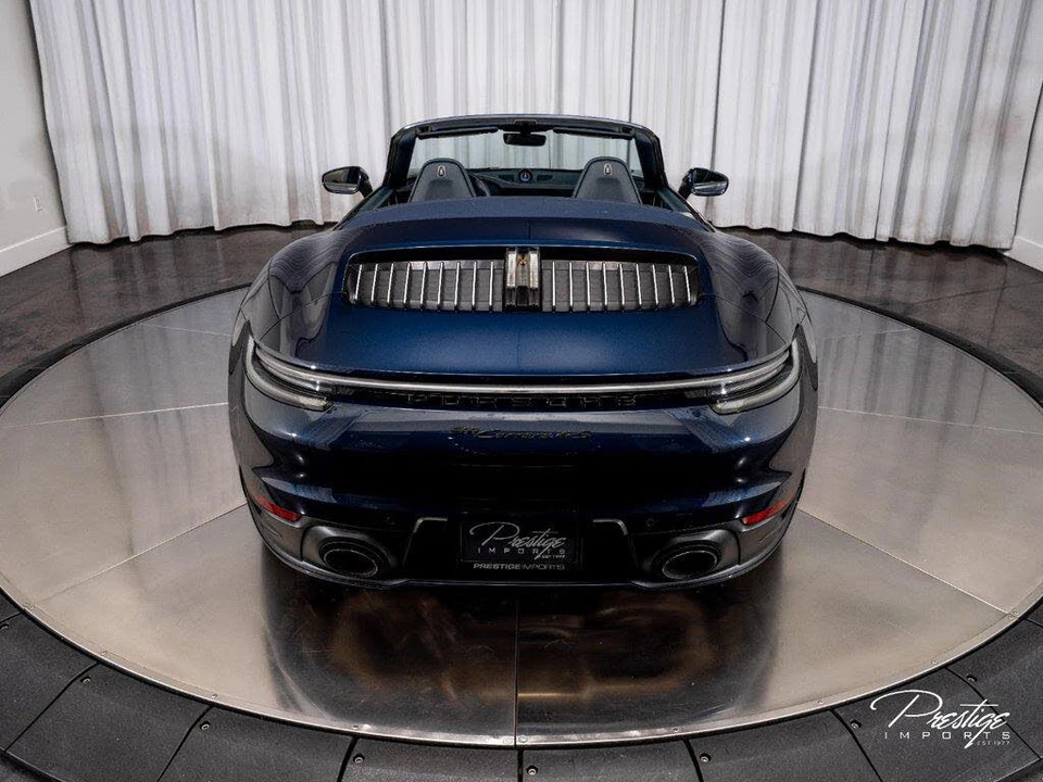 2021 Porsche 992 Carrera 4S - Image 16 of 31