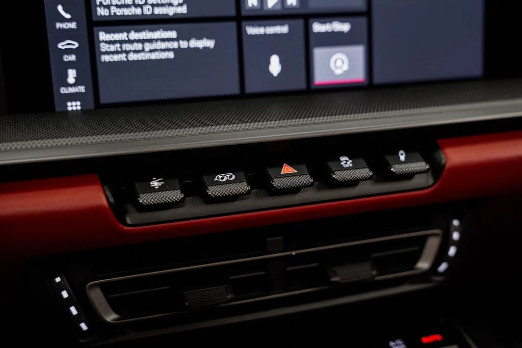 2021 Porsche 992 Carrera 4S - Image 16 of 31