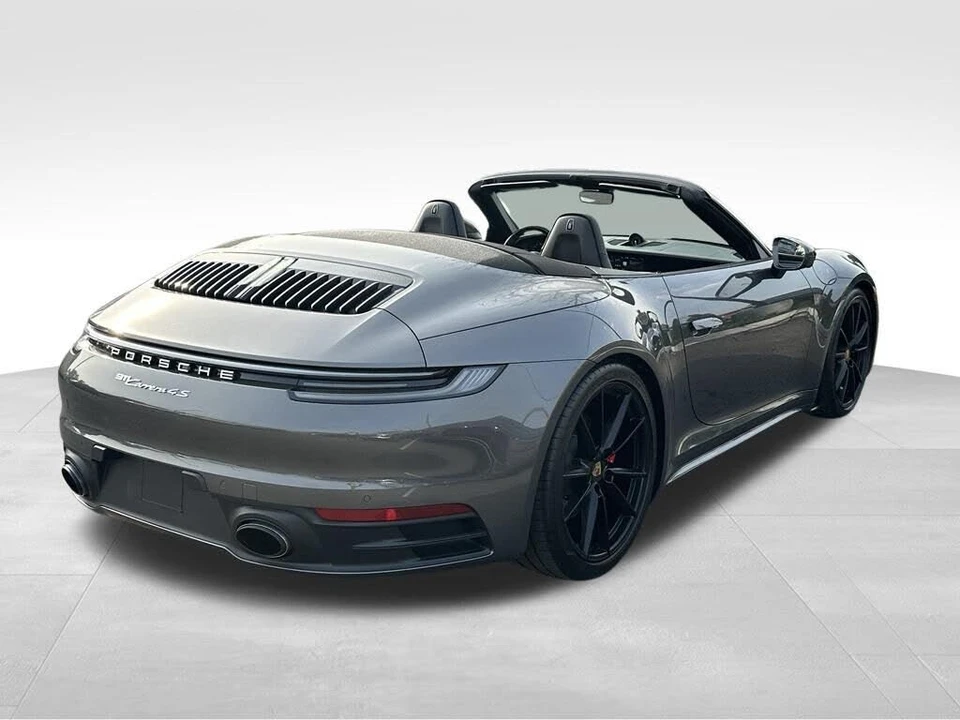2021 Porsche 992 Carrera 4S - Image 9 of 31