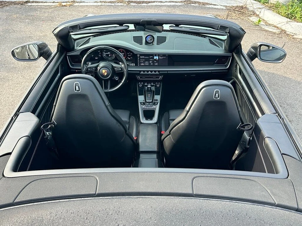 2021 Porsche 992 Carrera 4S - Image 21 of 31