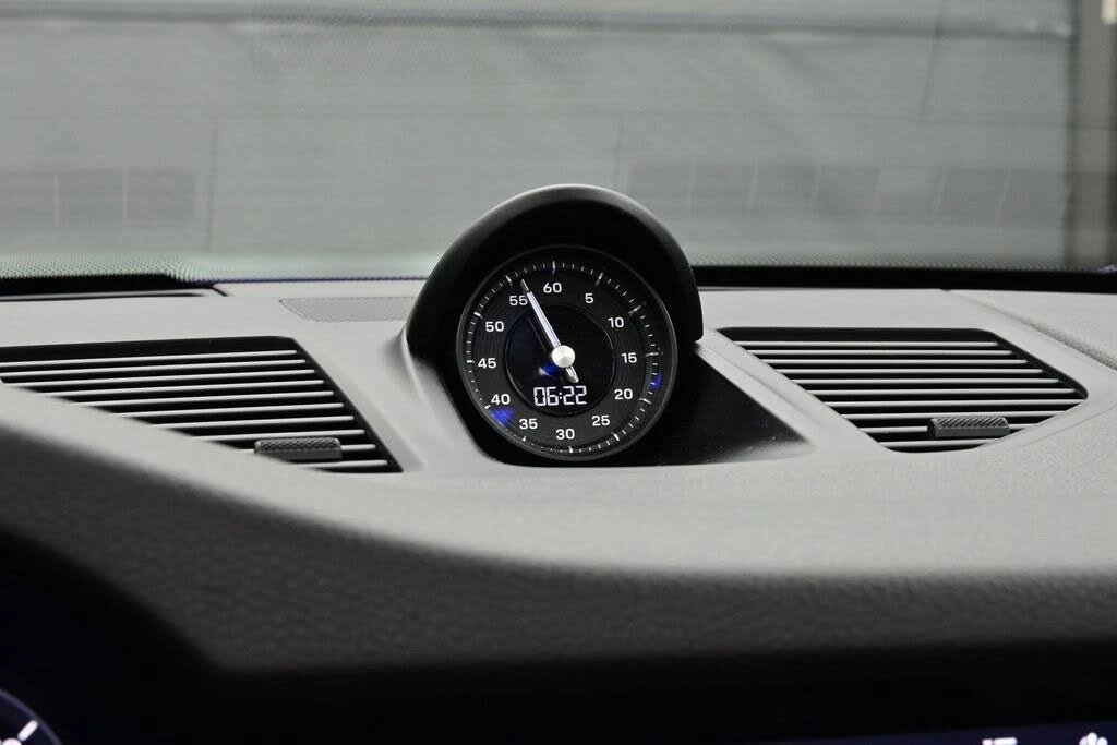 2021 Porsche 992 Carrera 4S - Image 12 of 30