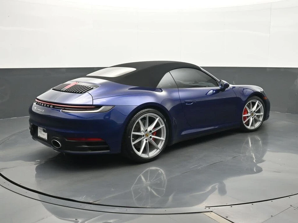 2021 Porsche 992 Carrera 4S - Image 19 of 30