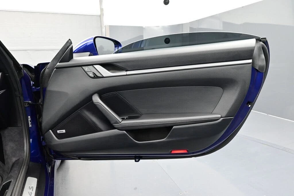 2021 Porsche 992 Carrera 4S - Image 16 of 30