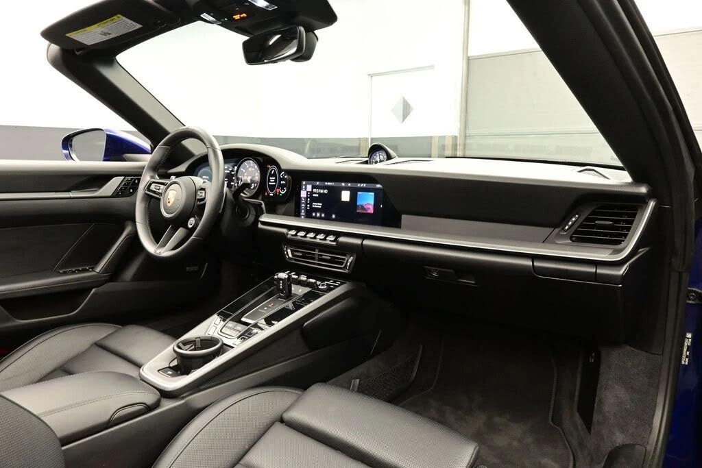 2021 Porsche 992 Carrera 4S - Image 15 of 30