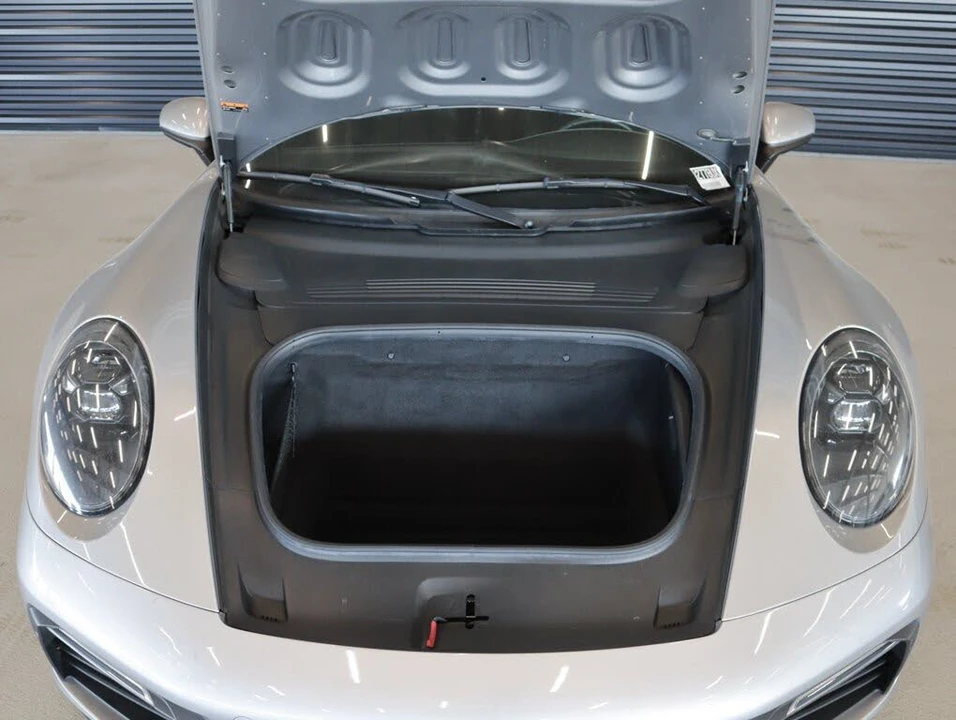 2021 Porsche 992 Carrera 4S - Image 27 of 31