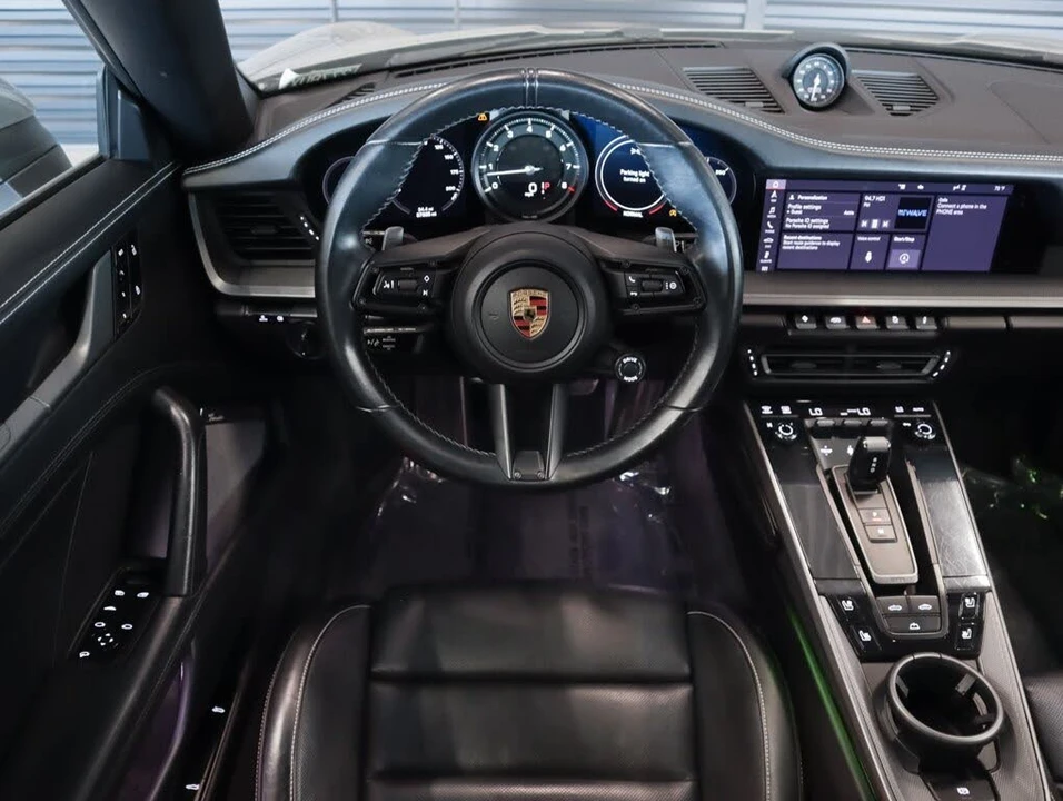 2021 Porsche 992 Carrera 4S - Image 16 of 31