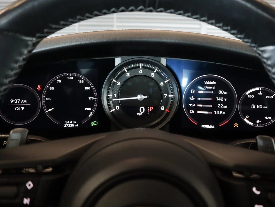 2021 Porsche 992 Carrera 4S - Image 18 of 31