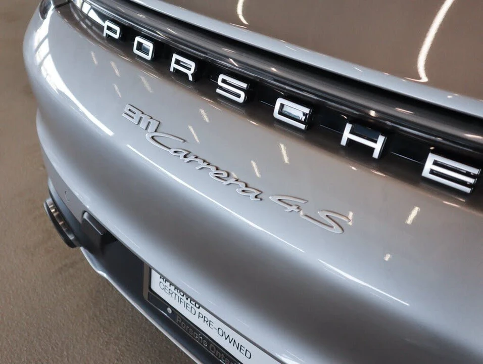 2021 Porsche 992 Carrera 4S - Image 29 of 31