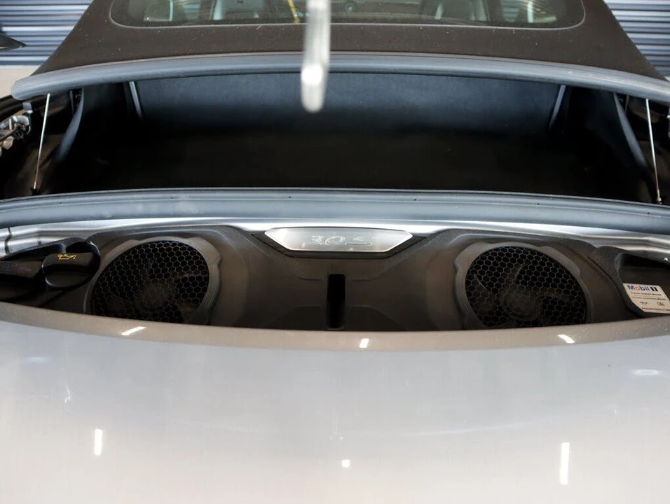 2021 Porsche 992 Carrera 4S - Image 31 of 31