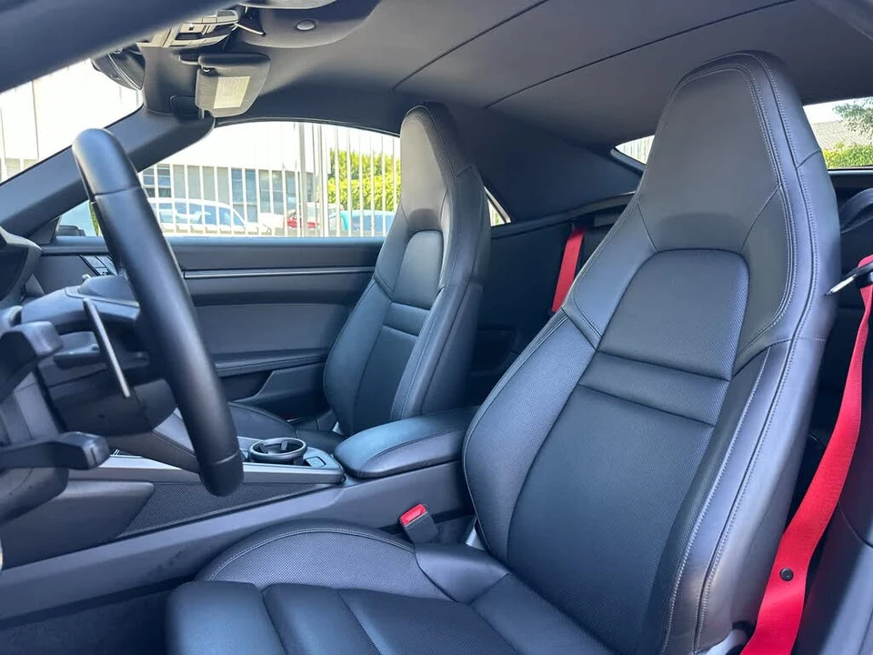2021 Porsche 992 Carrera 4S - Image 4 of 29