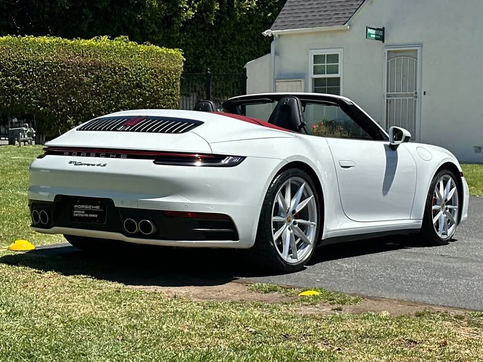 2021 Porsche 992 Carrera 4S - Image 6 of 29