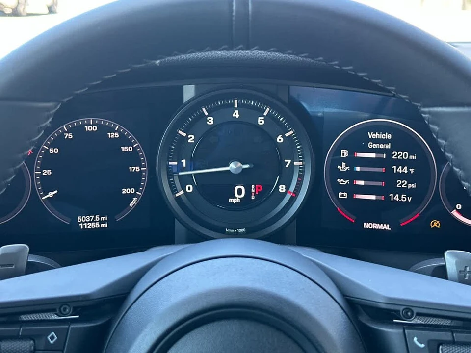 2021 Porsche 992 Carrera 4S - Image 24 of 29