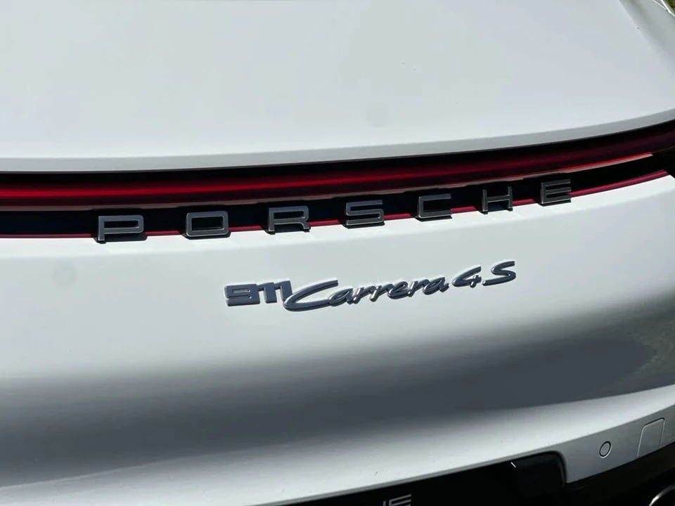 2021 Porsche 992 Carrera 4S - Image 27 of 29