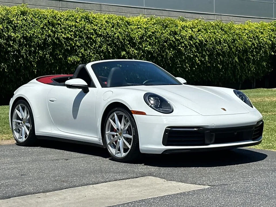 2021 Porsche 992 Carrera 4S - Image 10 of 29
