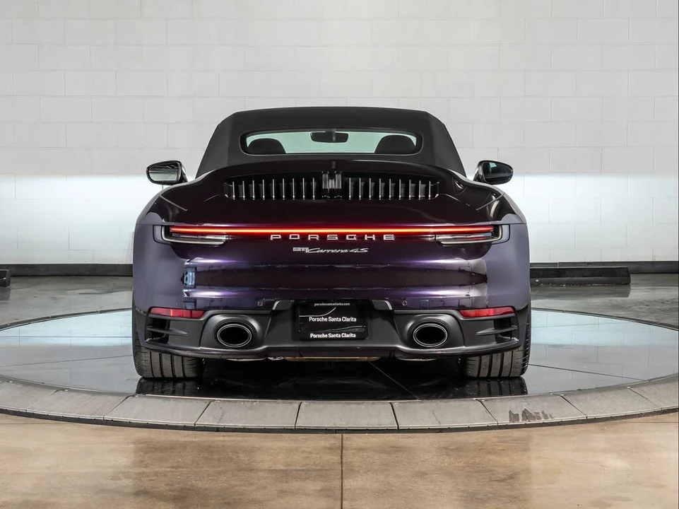 2021 Porsche 992 Carrera 4S - Image 14 of 31
