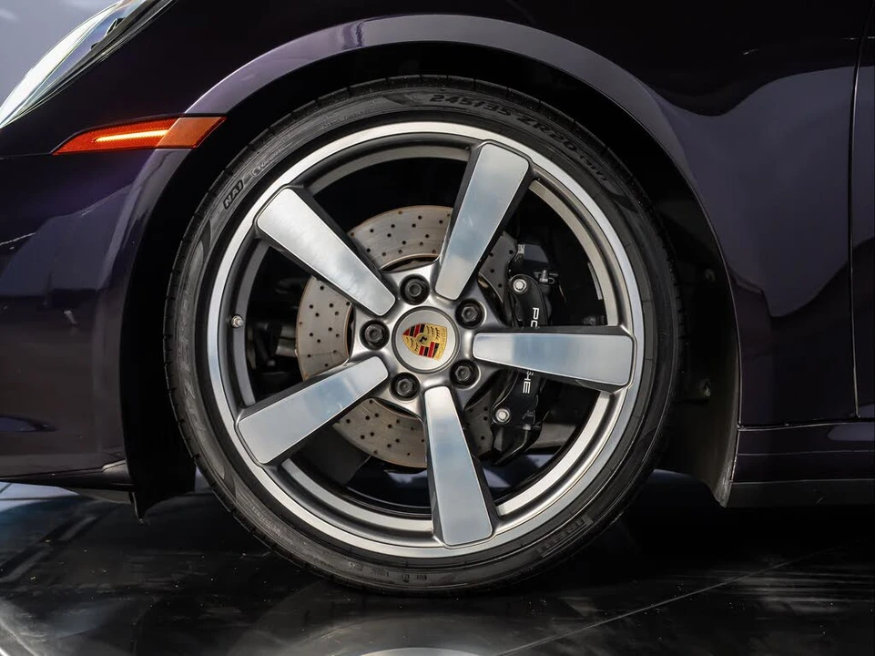 2021 Porsche 992 Carrera 4S - Image 22 of 31