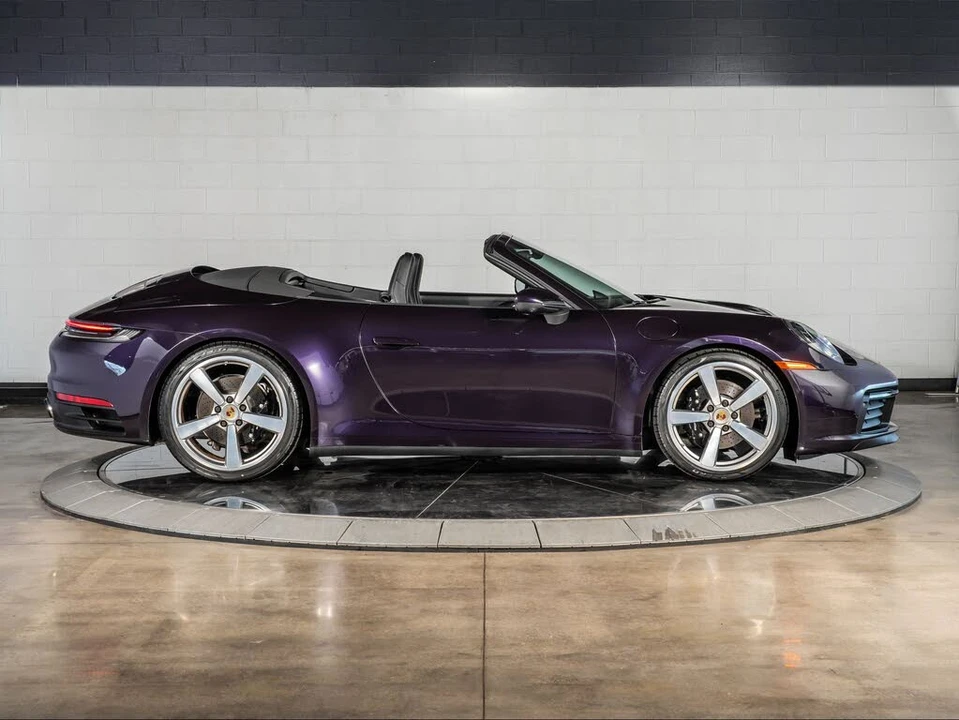2021 Porsche 992 Carrera 4S - Image 8 of 31