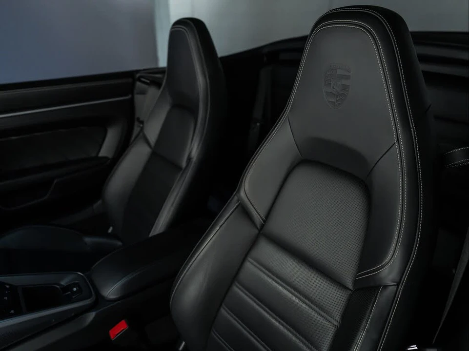 2021 Porsche 992 Carrera 4S - Image 5 of 31