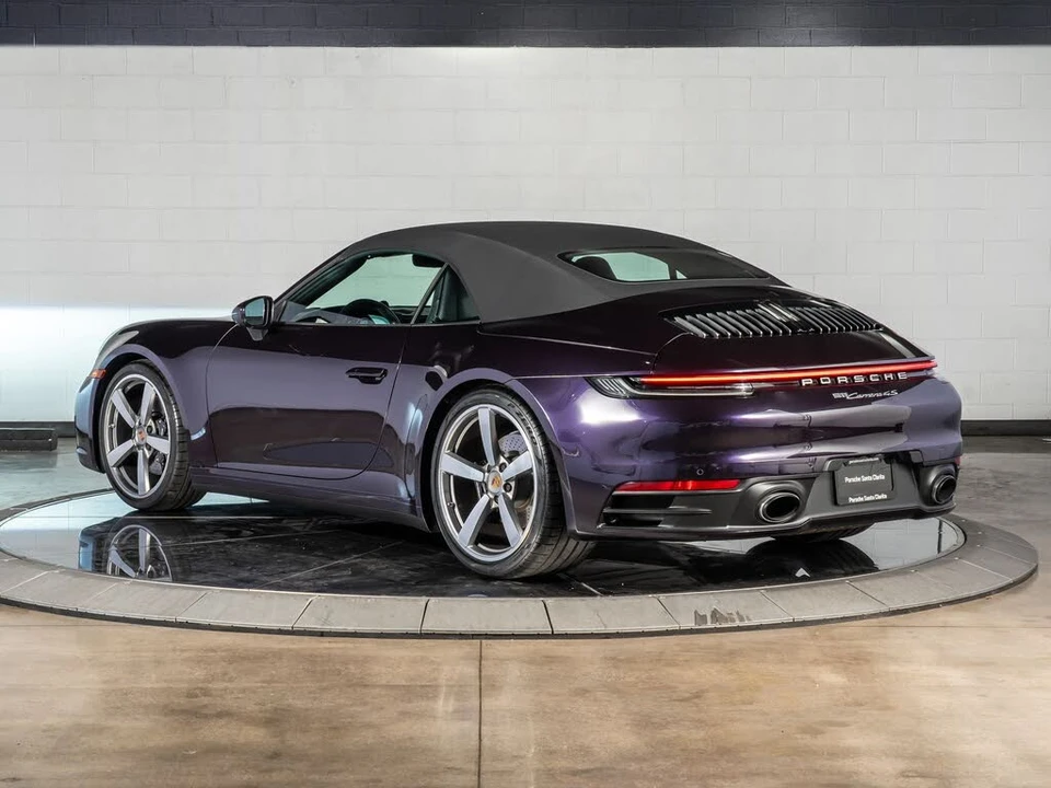 2021 Porsche 992 Carrera 4S - Image 13 of 31