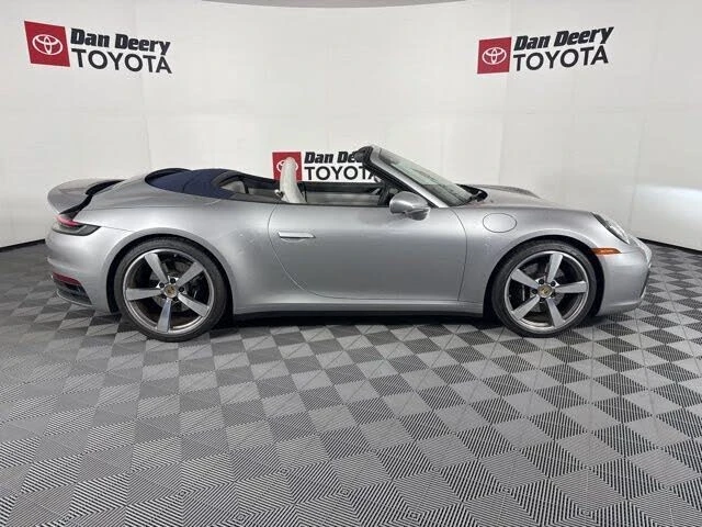 2021 Porsche 992 Carrera 4S - Image 17 of 31
