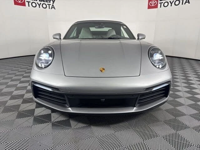2021 Porsche 992 Carrera 4S - Image 9 of 31
