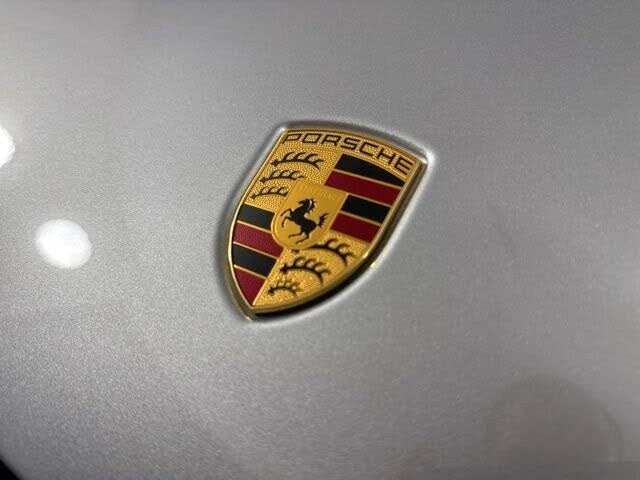 2021 Porsche 992 Carrera 4S - Image 10 of 31