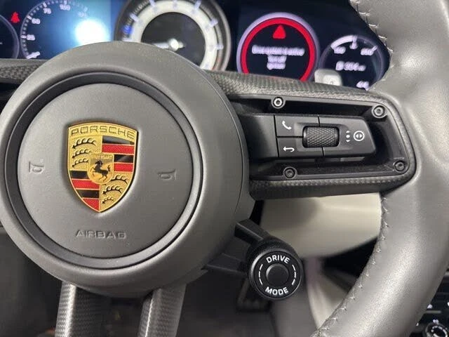 2021 Porsche 992 Carrera 4S - Image 7 of 31
