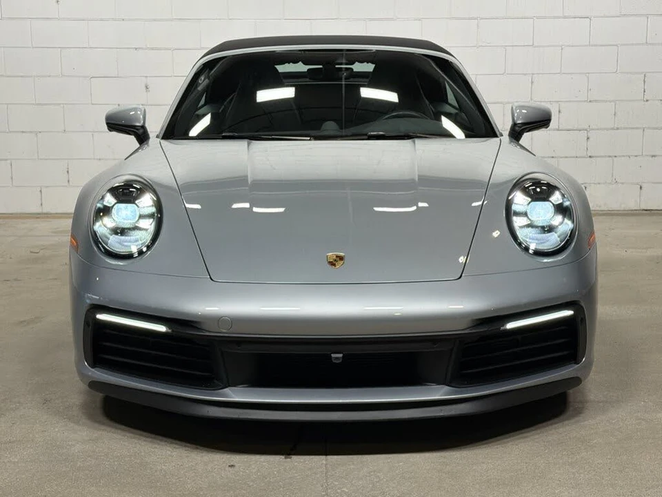 2021 Porsche 992 Carrera 4S - Image 9 of 31