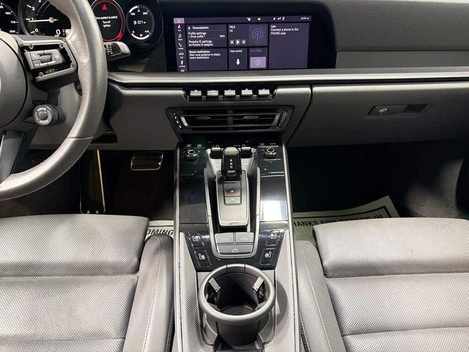 2021 Porsche 992 Carrera 4S - Image 18 of 31