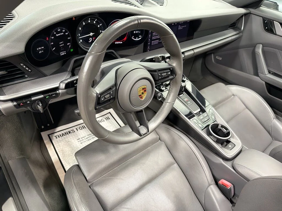 2021 Porsche 992 Carrera 4S - Image 4 of 31