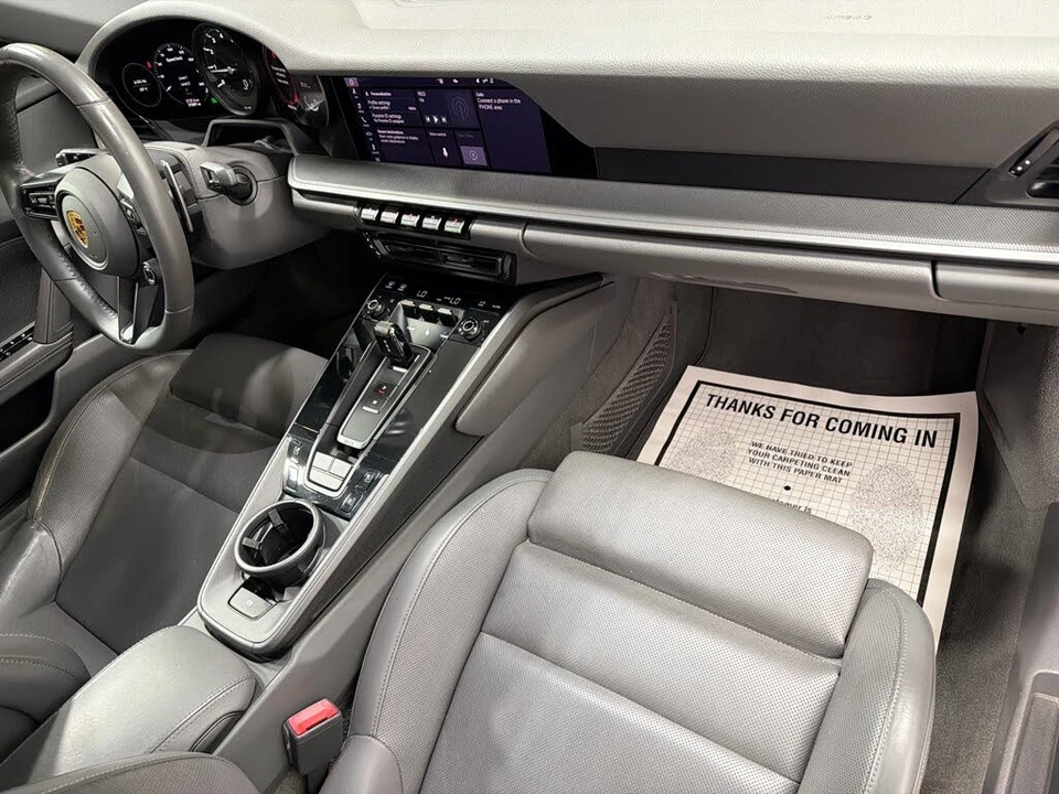 2021 Porsche 992 Carrera 4S - Image 14 of 31