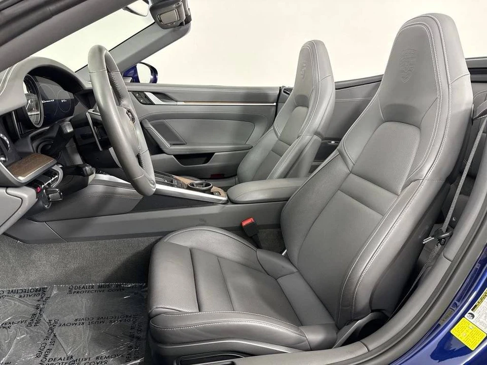 2021 Porsche 992 Carrera 4S - Image 5 of 5