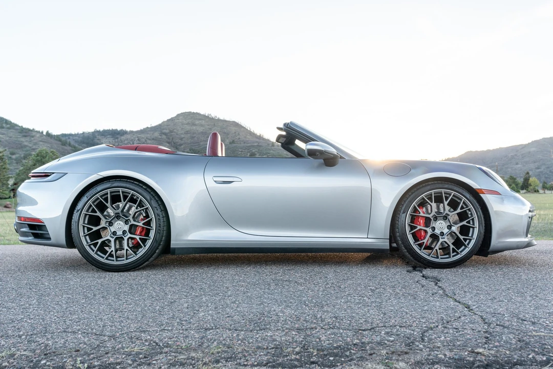 2021 Porsche 992 Carrera 4S - Image 3 of 31
