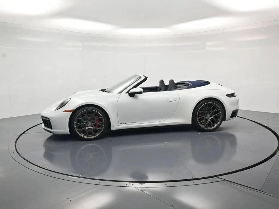 2021 Porsche 992 Carrera 4S - Image 2 of 5