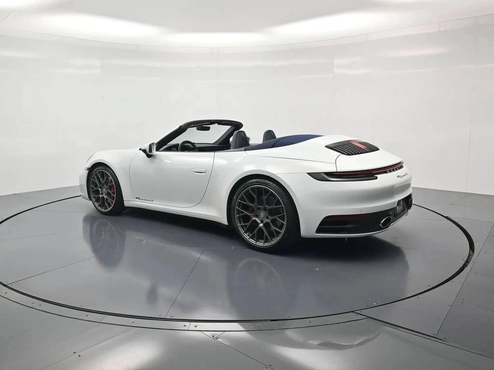 2021 Porsche 992 Carrera 4S - Image 3 of 5