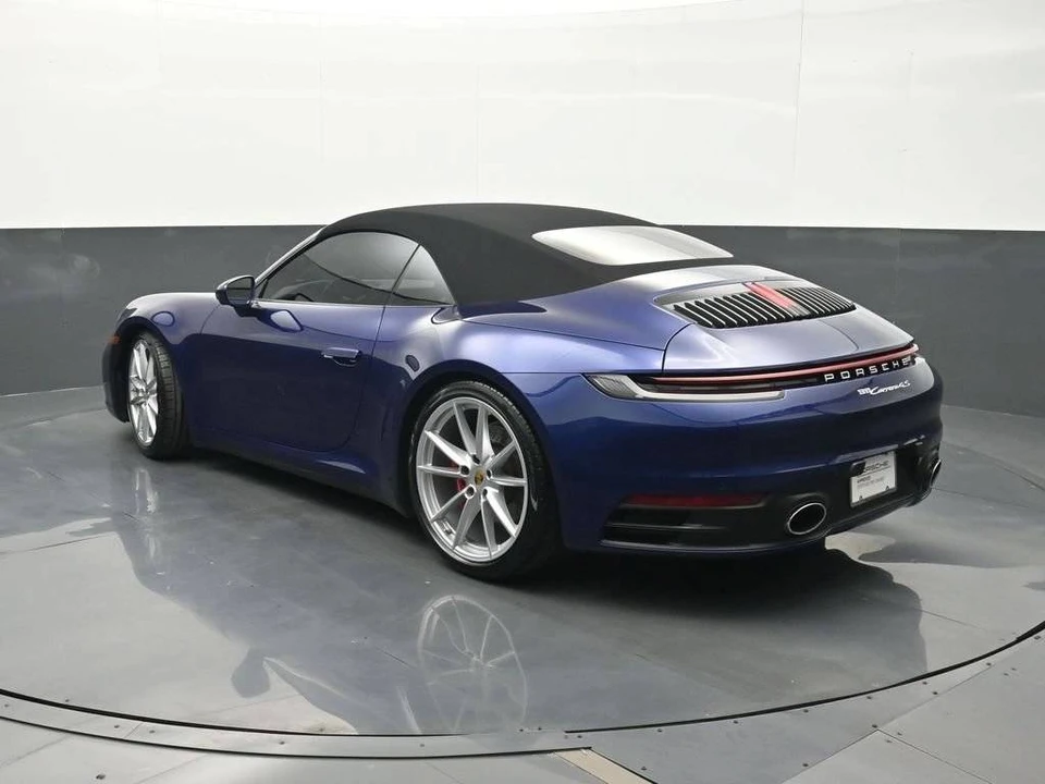 2021 Porsche 992 Carrera 4S - Image 3 of 5