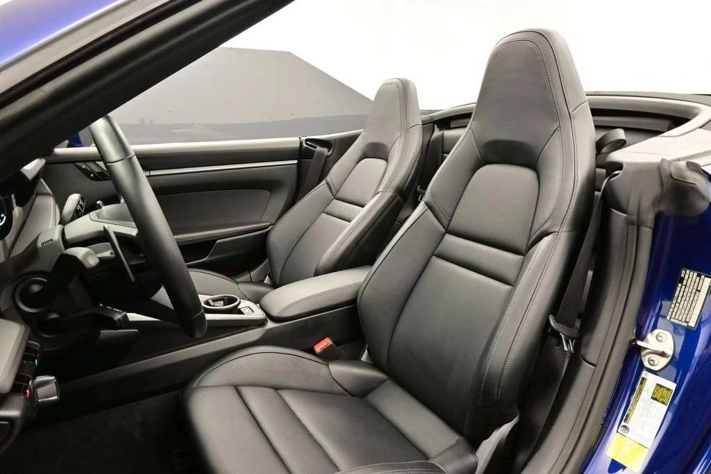 2021 Porsche 992 Carrera 4S - Image 5 of 5