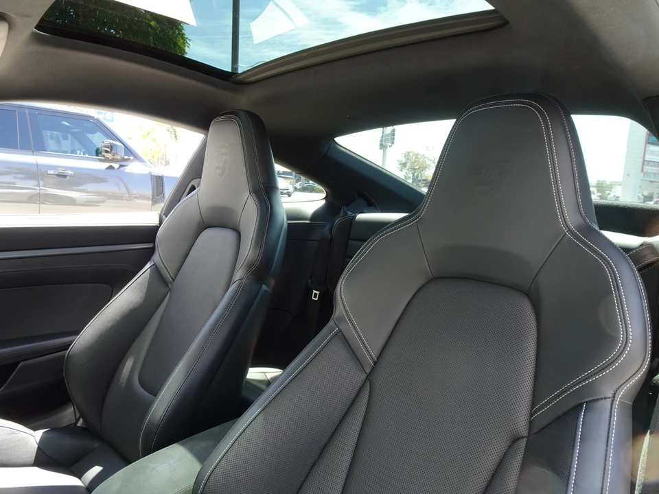 2021 Porsche 992 Carrera 4S - Image 13 of 22