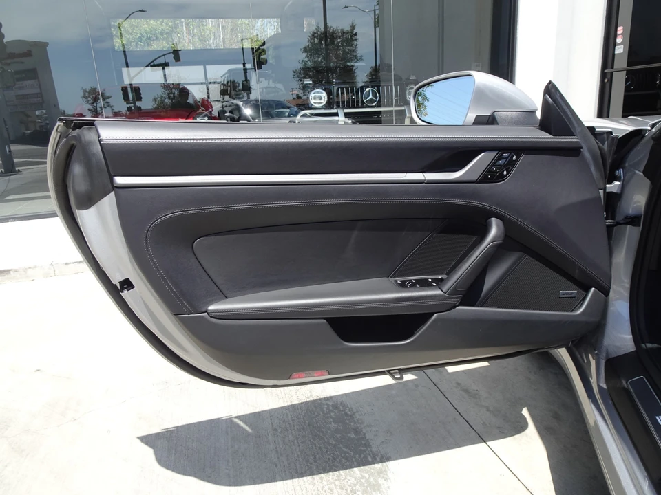 2021 Porsche 992 Carrera 4S - Image 16 of 22