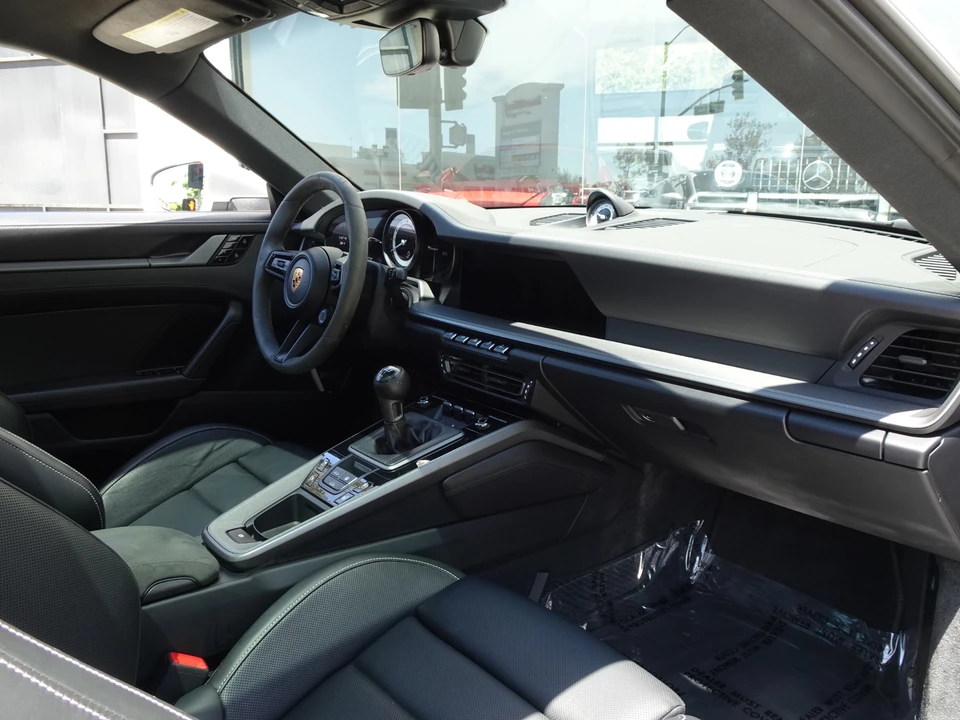 2021 Porsche 992 Carrera 4S - Image 19 of 22