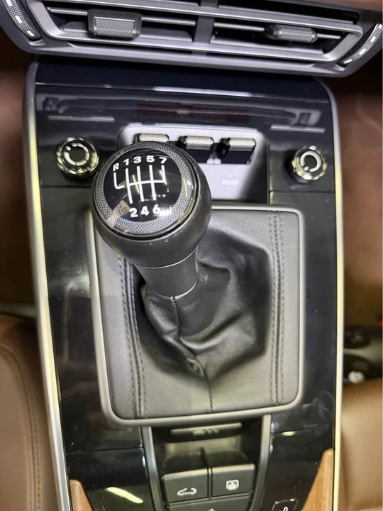 2021 Porsche 992 Carrera 4S - Image 4 of 7
