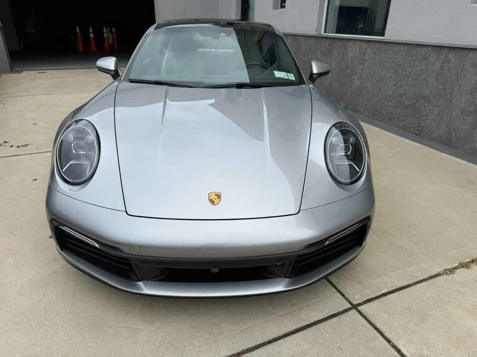 2021 Porsche 992 Carrera 4S - Image 19 of 20