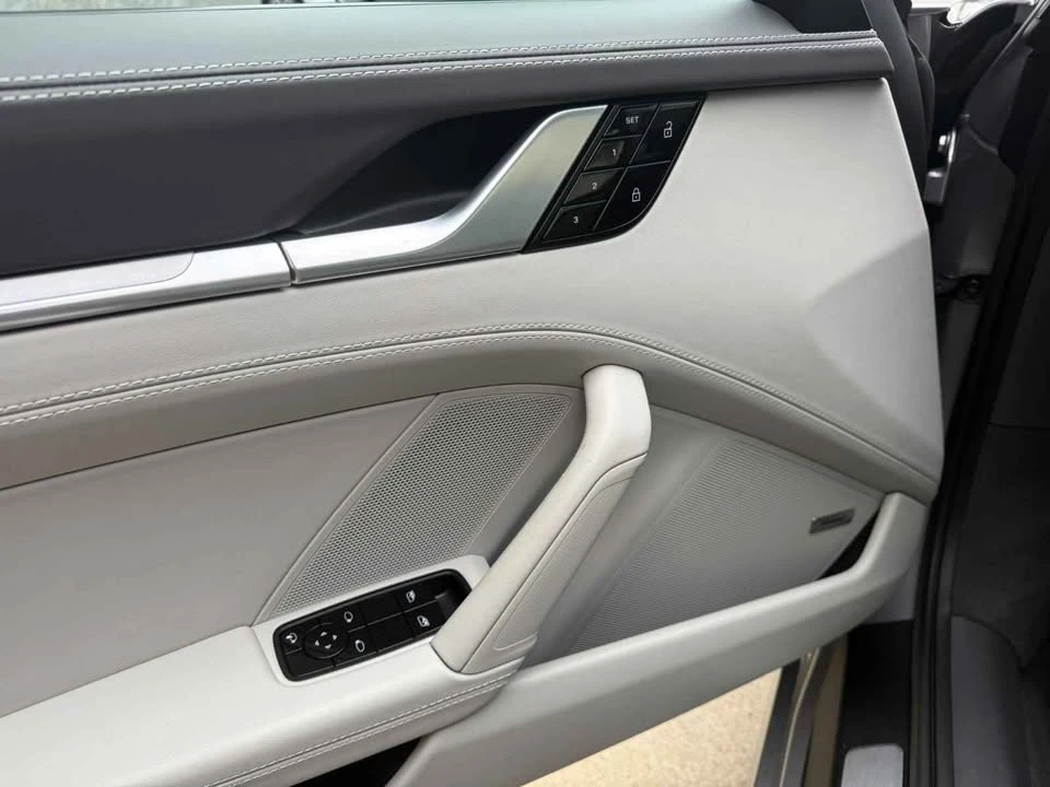 2021 Porsche 992 Carrera 4S - Image 13 of 20
