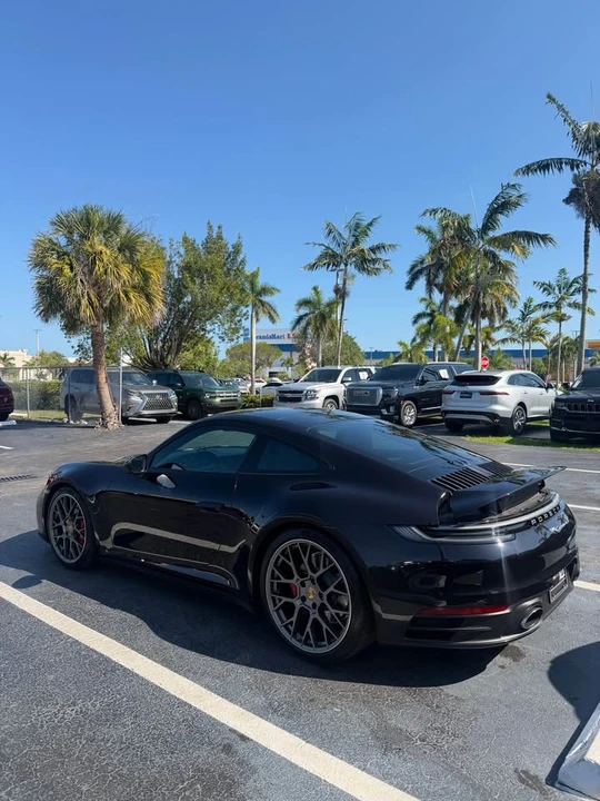2021 Porsche 992 Carrera 4S - Image 8 of 20